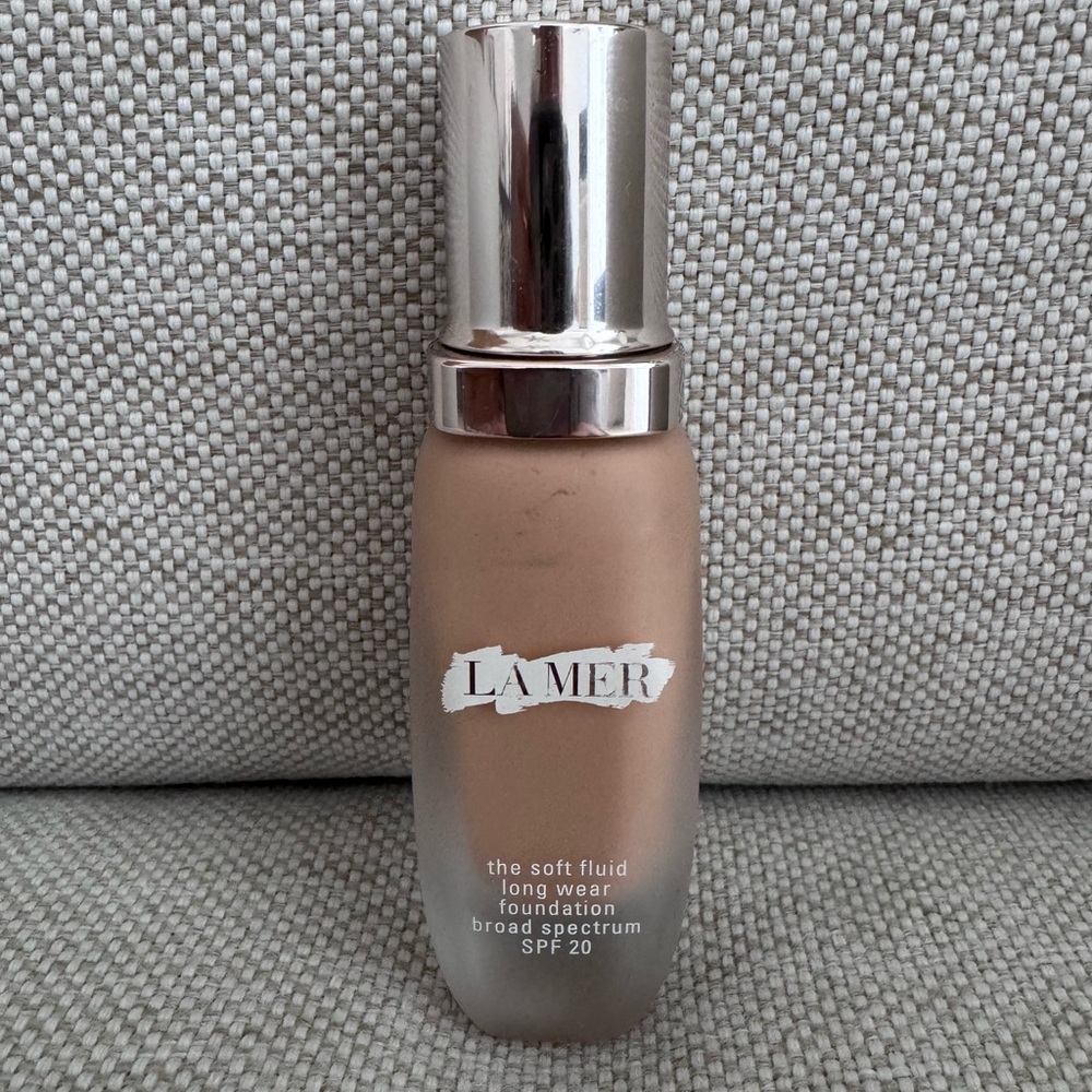 La Mer Soft Fluid Long Wear Foundation - 200Dune